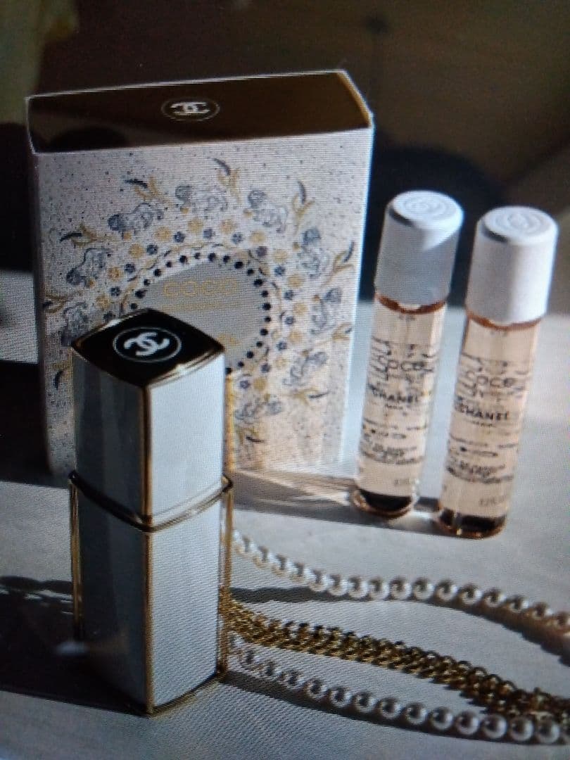 ココ　マドモアゼル オードゥ　パルファム　アンタンス　パース　スプレイ　N