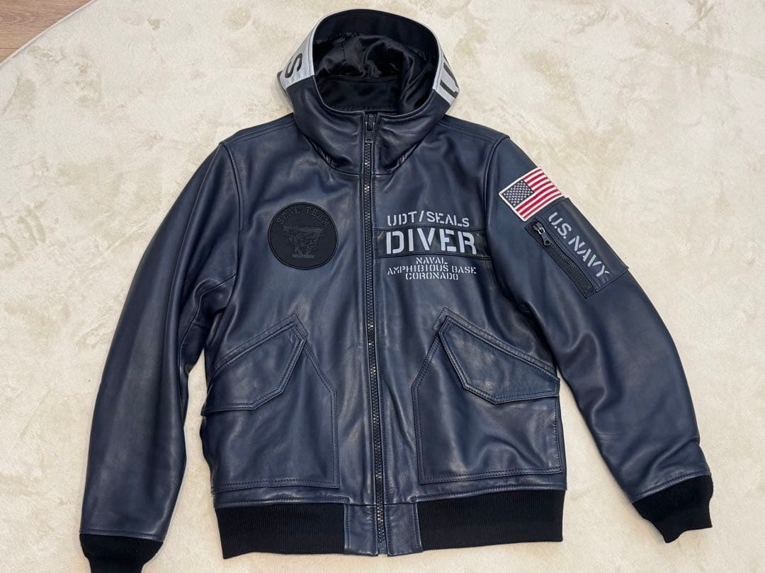 『最終価格』AVIREX フードレザージャケット　フロッグマン