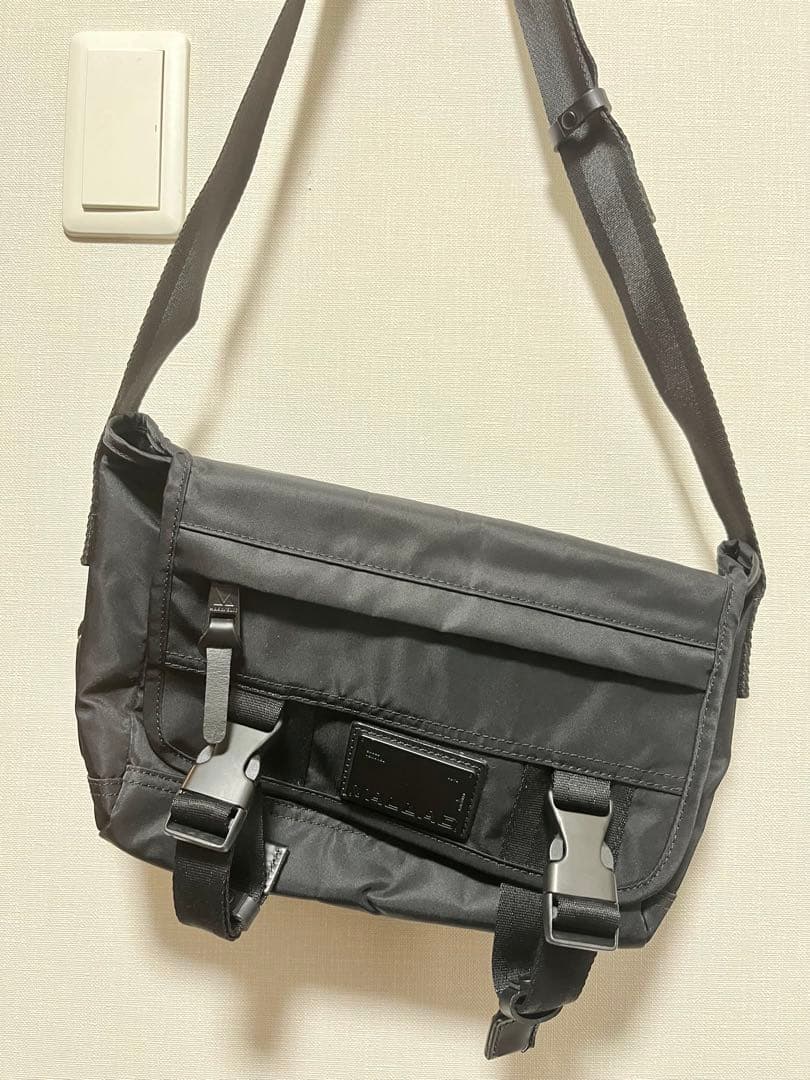 VALLAD ブラック バッグ