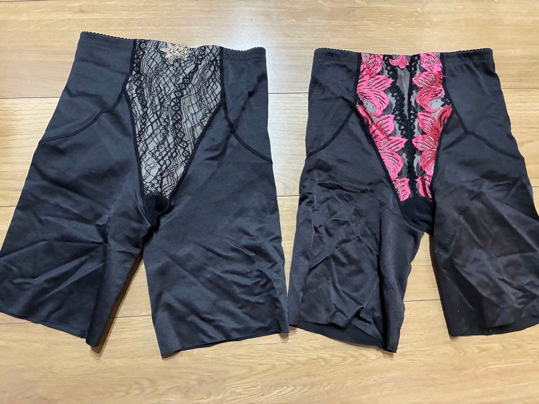 マルコ サラヴィール カリーユ　ロングガードル M64 ブラック　2枚セット