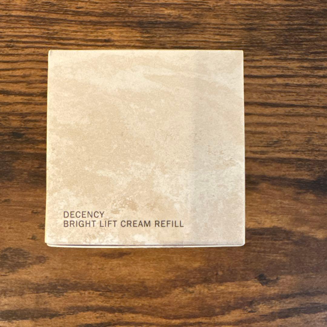 DECENCIA BRIGHT LIFT CREAM REFILL 30g - メルカリ