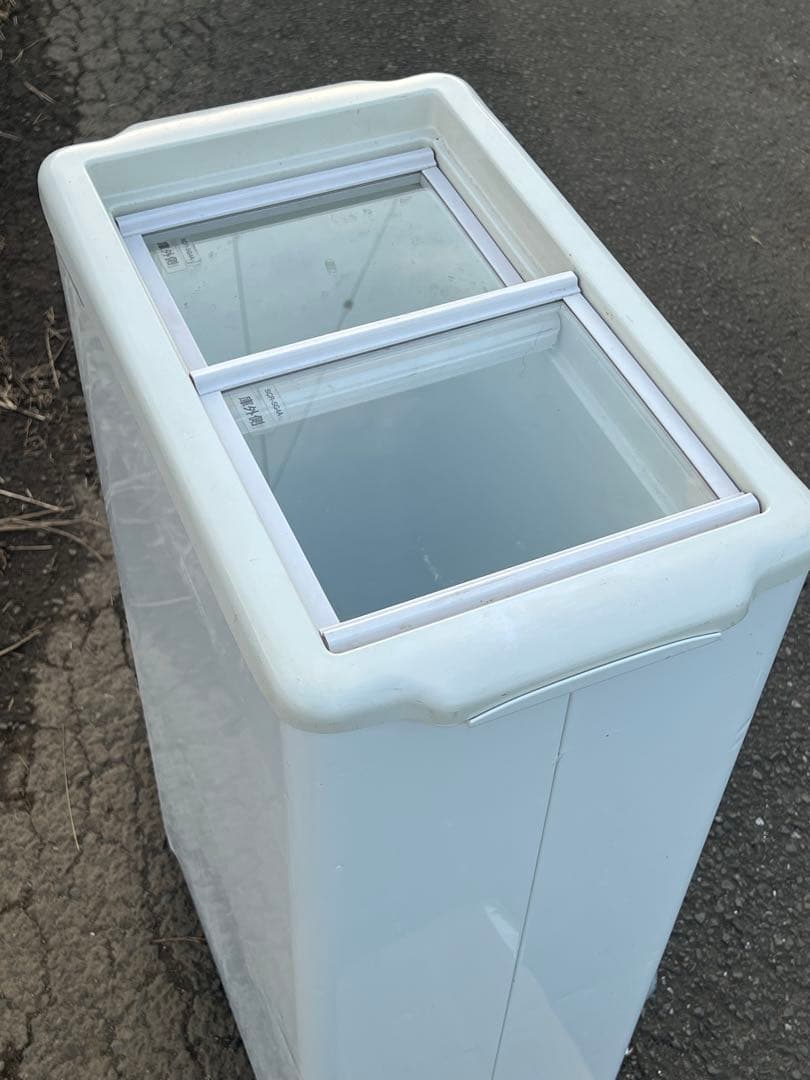 【2019年製】パナソニック 冷凍ストッカー SCR-S45 送料無料 Amazon | パナソニック SCR-S45 冷凍コンパクトストッカー