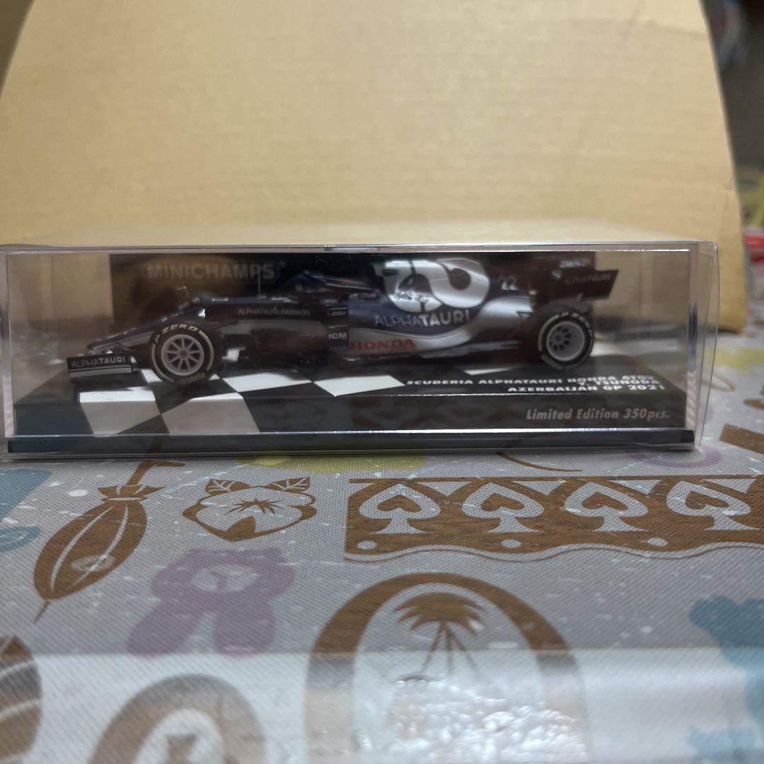 ミニカー MINICHAMPS