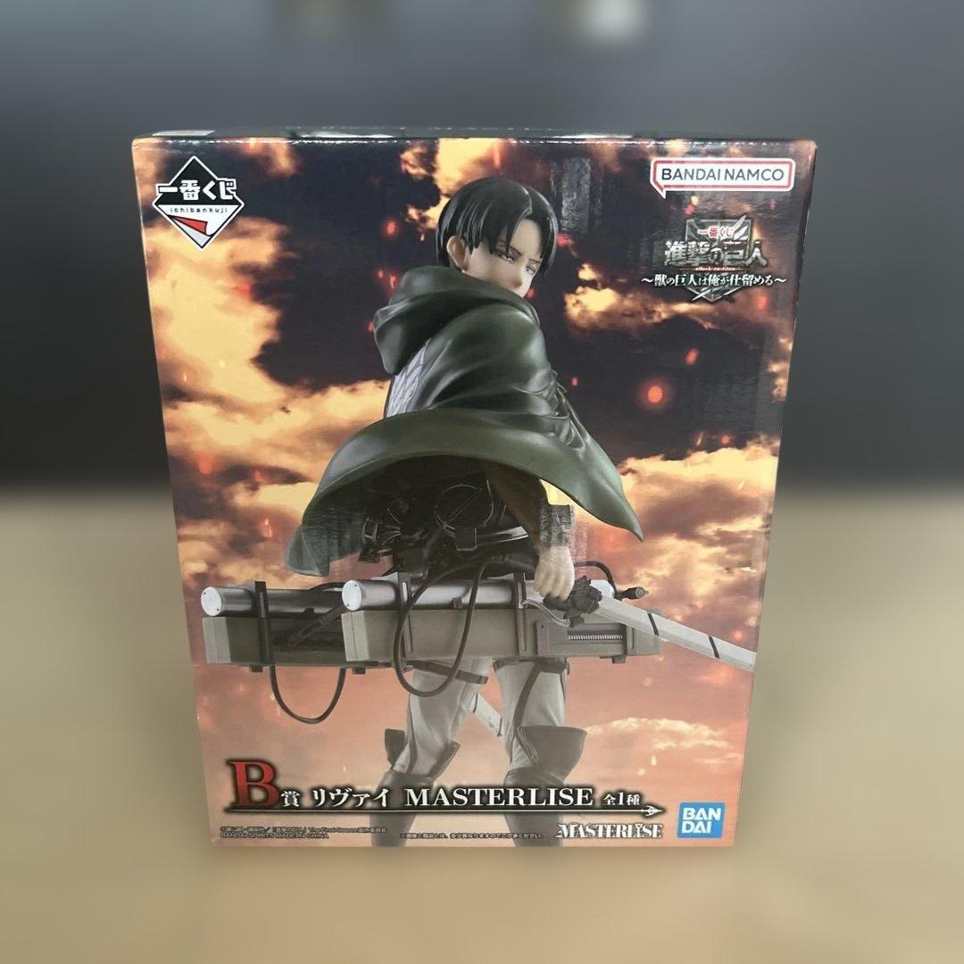 進撃の巨人 一番くじ 獣の巨人は俺が仕留める B賞 リヴァイ - メルカリ