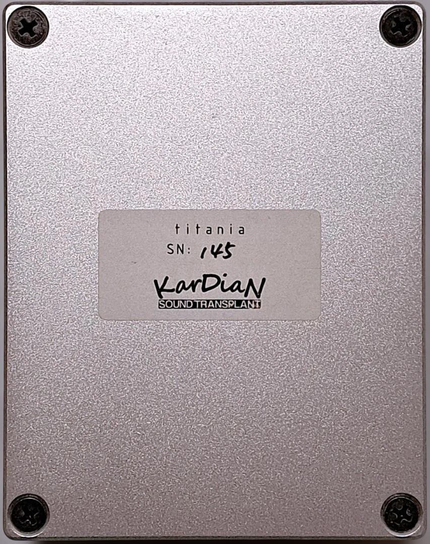 □KarDiaN titania V1 HIGH GAIN DISTORTION