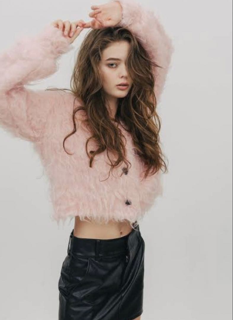 美品【THE TOE】Westminster Shaggy Cardigan Westminster Shaggy Cardigan – THE TOÉ