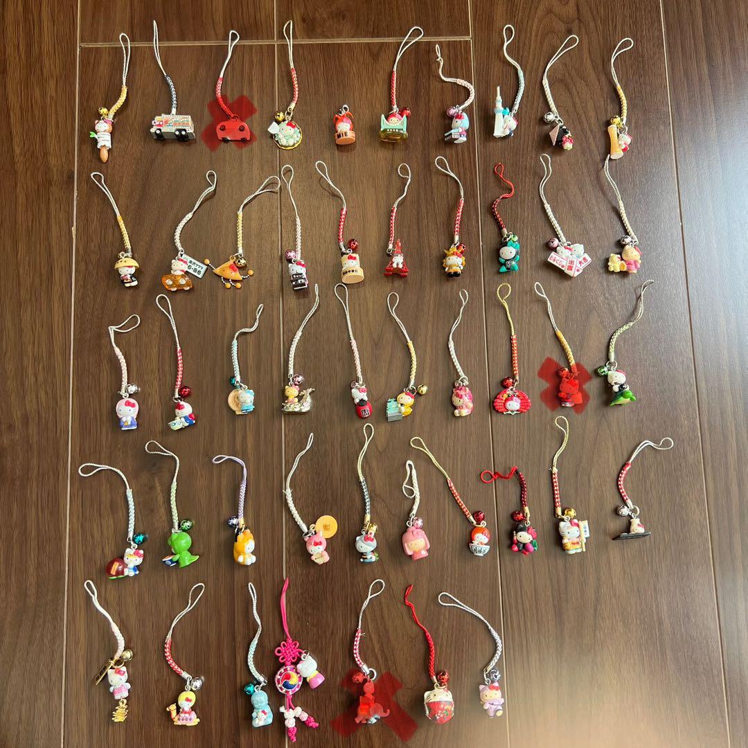 ハローキティ ご当地根付け44個セット