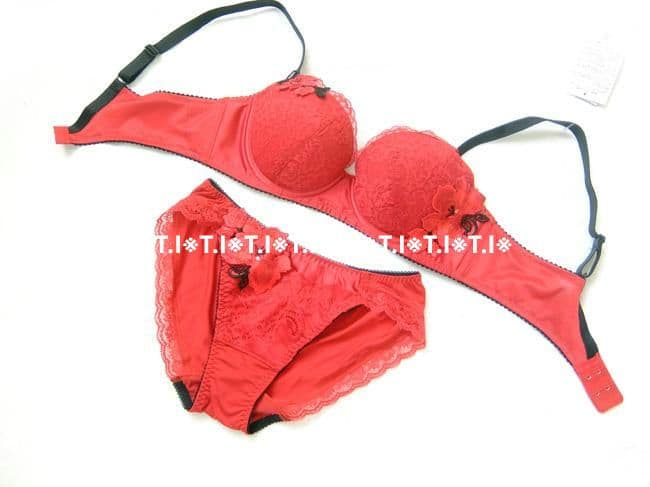 セール　サルート/キューティーハニー　C70＆ノーマルショーツM　RE　75G