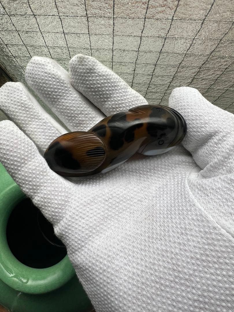 瑪瑙彫刻 魚形 鼻煙壺 中国美術 置物 - メルカリ