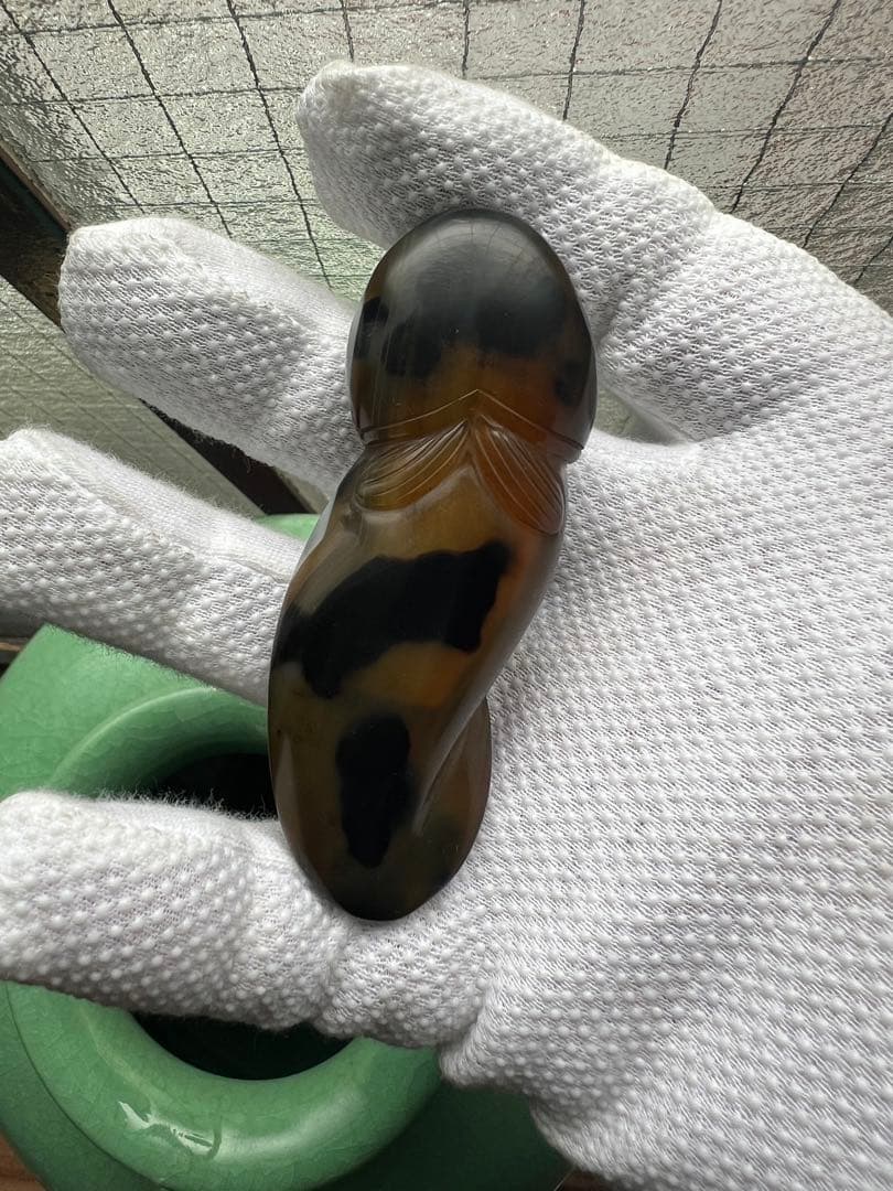 瑪瑙彫刻 魚形 鼻煙壺 中国美術 置物 - メルカリ