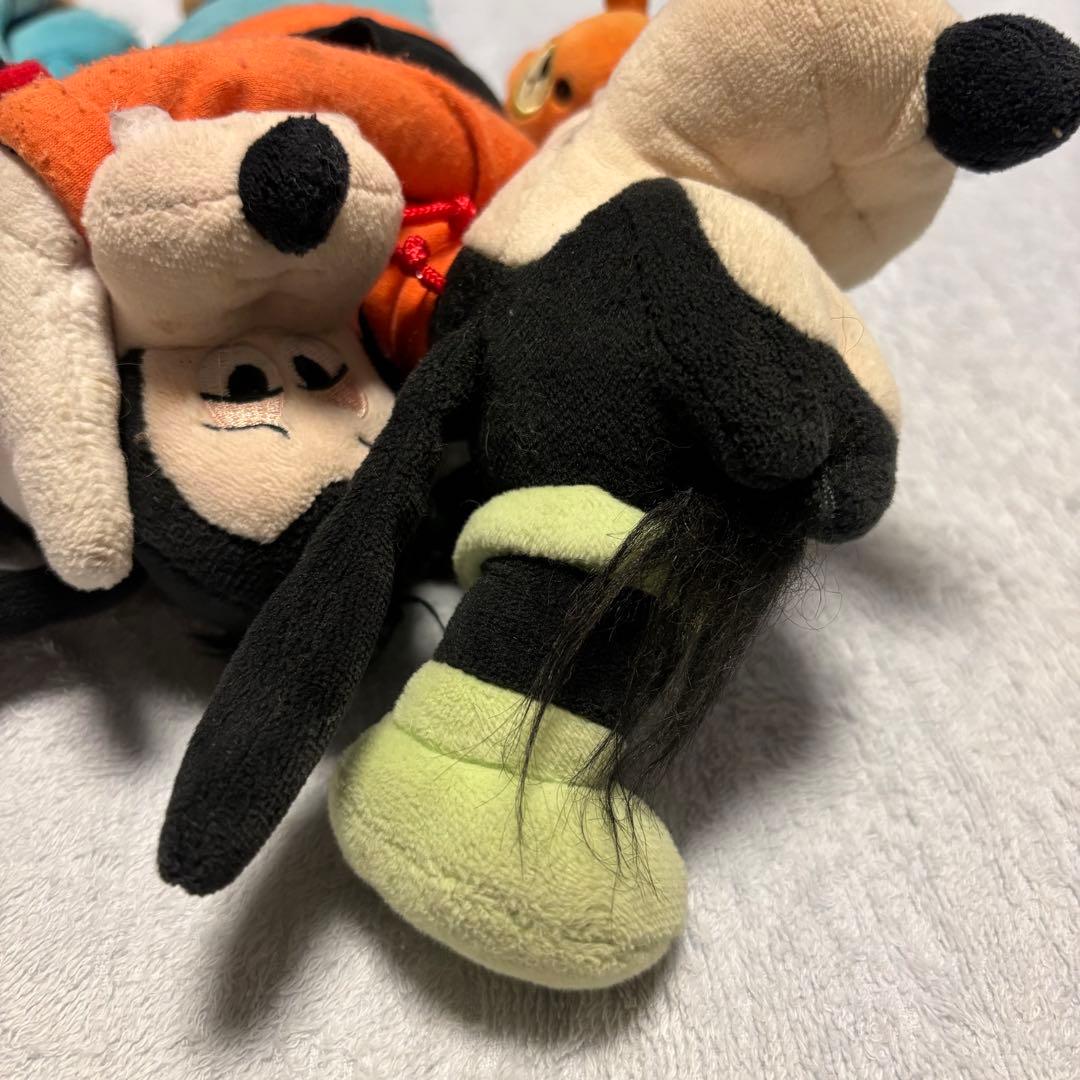 ディズニーストア✴︎グーフィー&マックス ハグ&スマイル - メルカリ