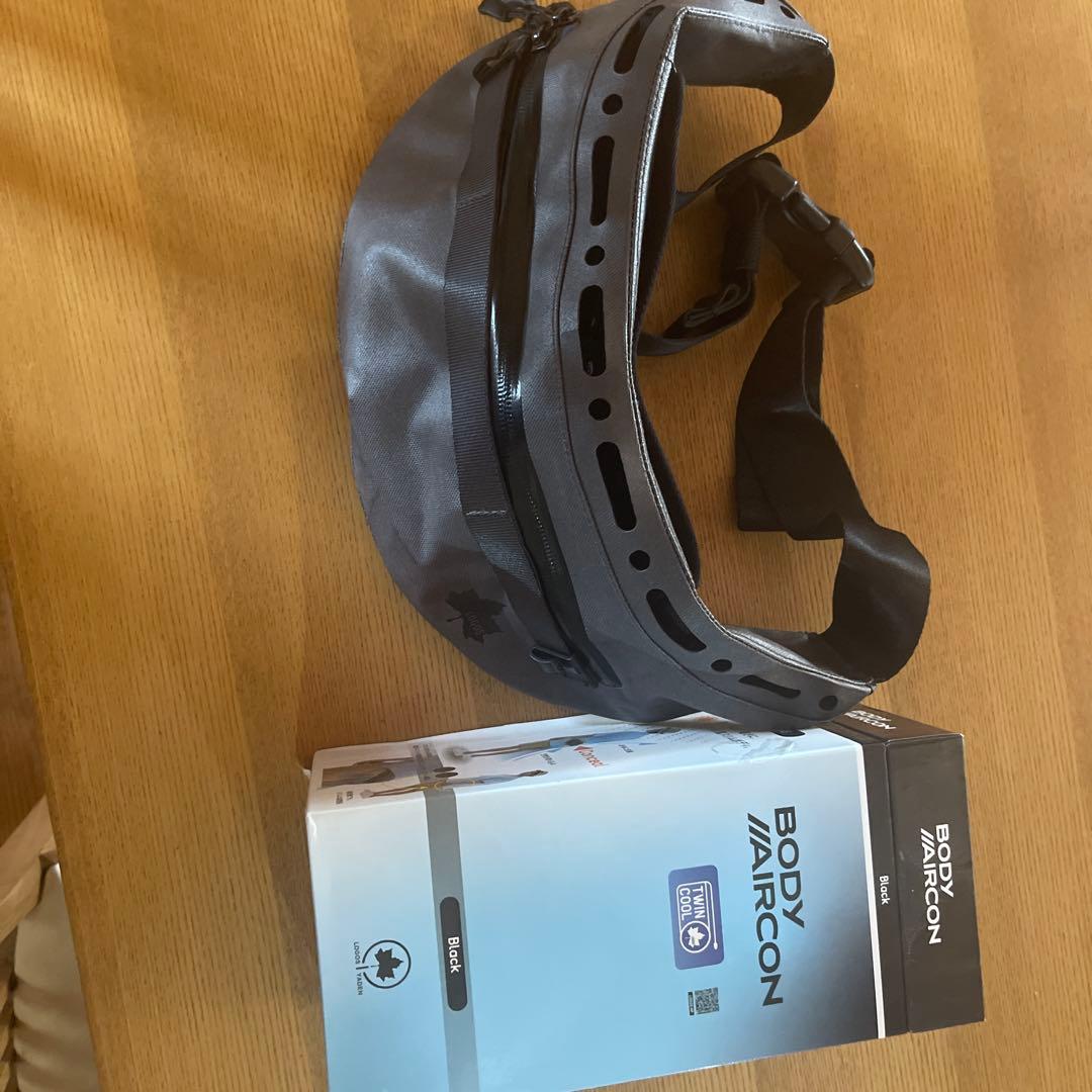 試運転のみ美品LOGOS ロゴスボディエアコンvツインクール野電専用保冷剤セット