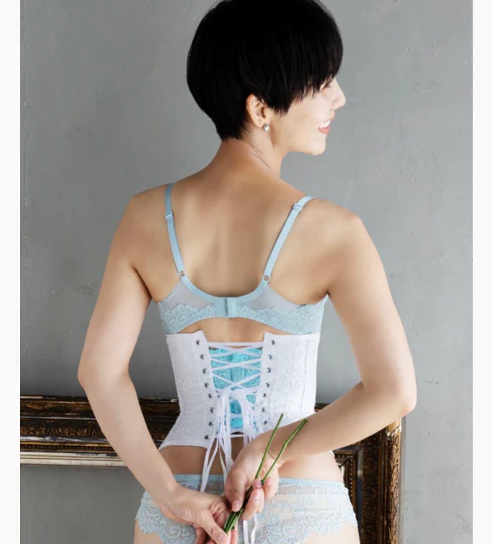 【定価¥15,074】 Miss Grace (Mサイズ)