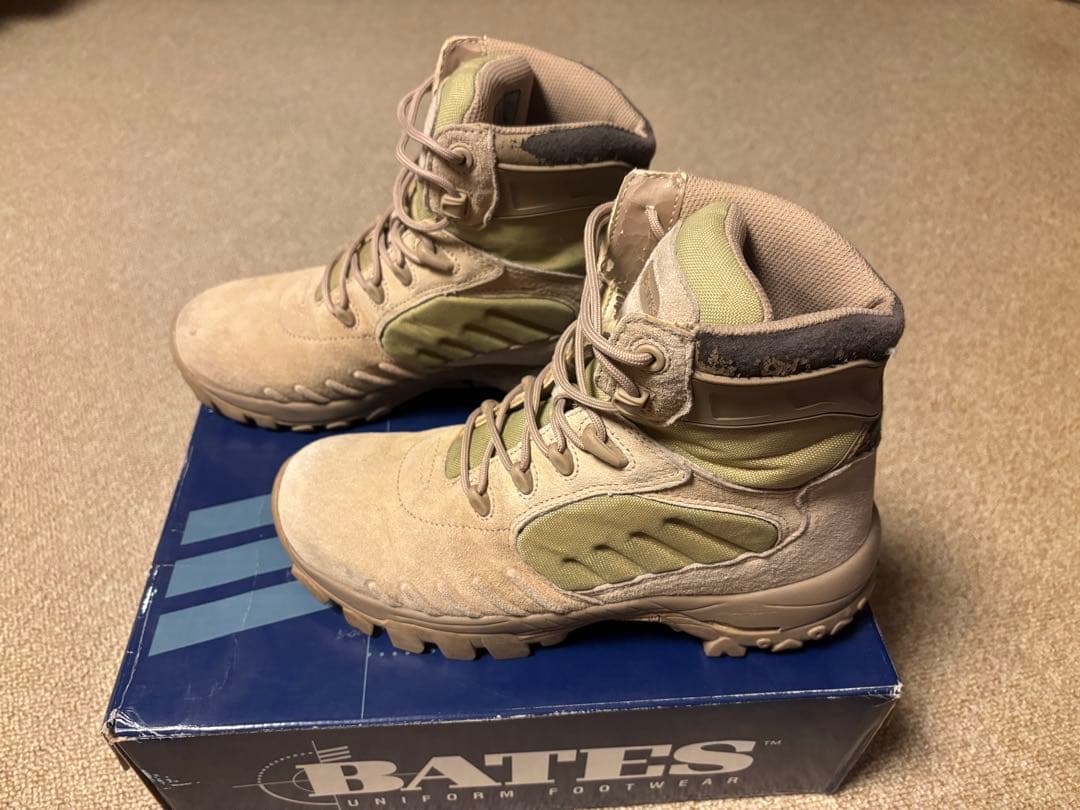 BATES タクティカルブーツ