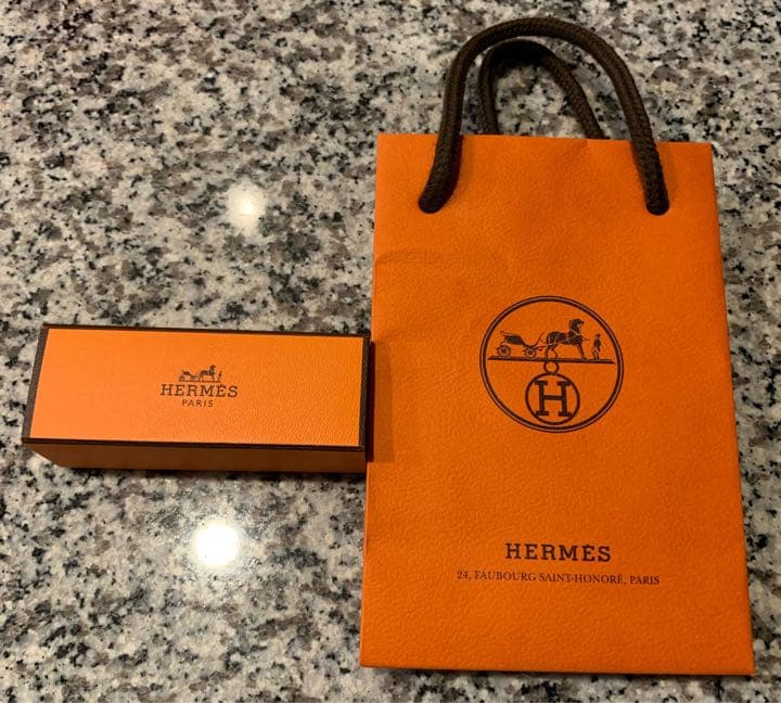 ルージュ　HERMES  サティネ　75