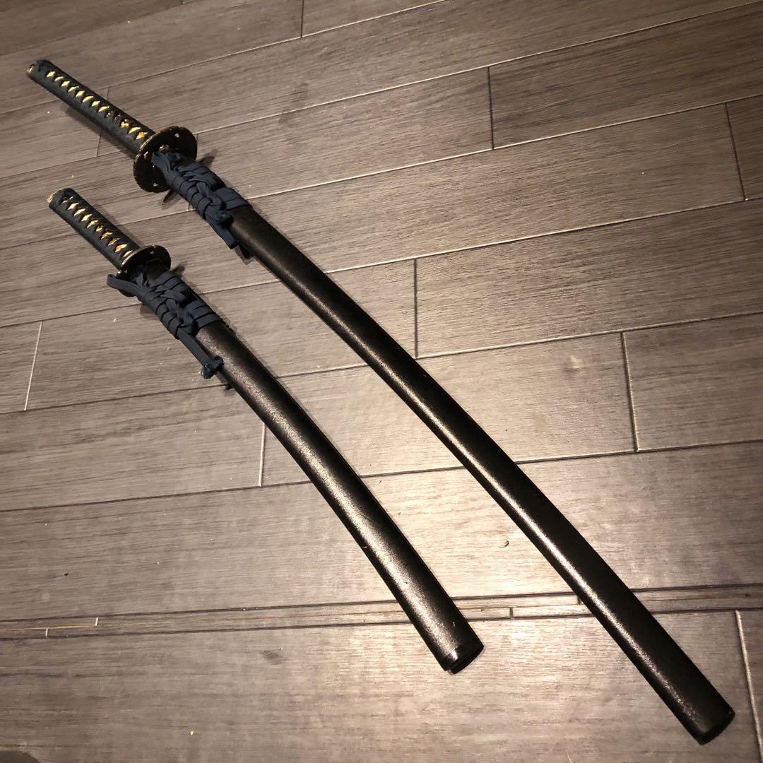 高級模造刀 居合刀 太刀 大小セット 脇差 樋入り刀身 緑拵え 鍔ひび