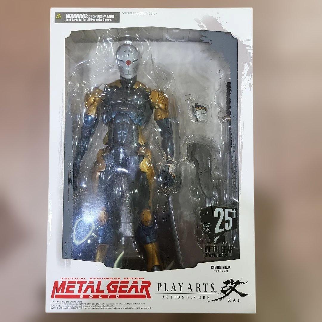 PLAY ARTS改 サイボーグ忍者 メタルギアソリッド 新品未開封