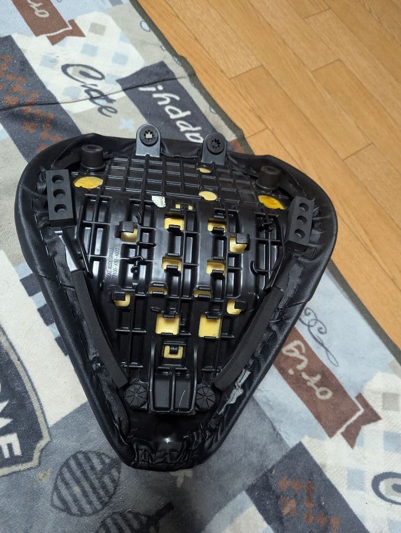 最終値下げです!レブル250(500)フラットシート 約30mmアップ - メルカリ