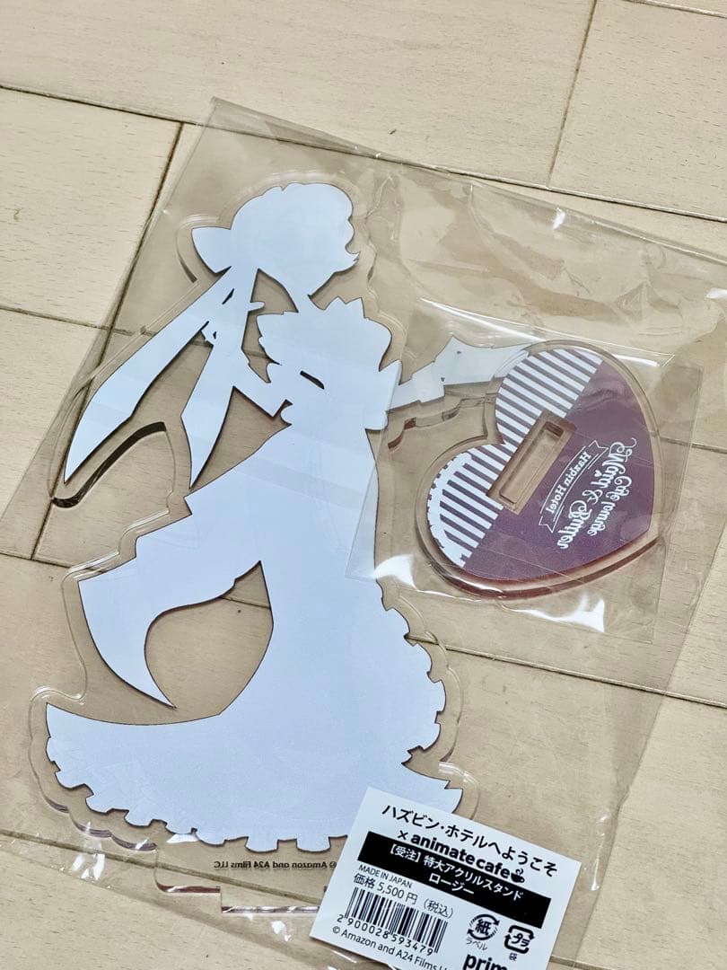 ハズビンホテル 特大アクリルスタンド メイドカフェ ロージー - メルカリ
