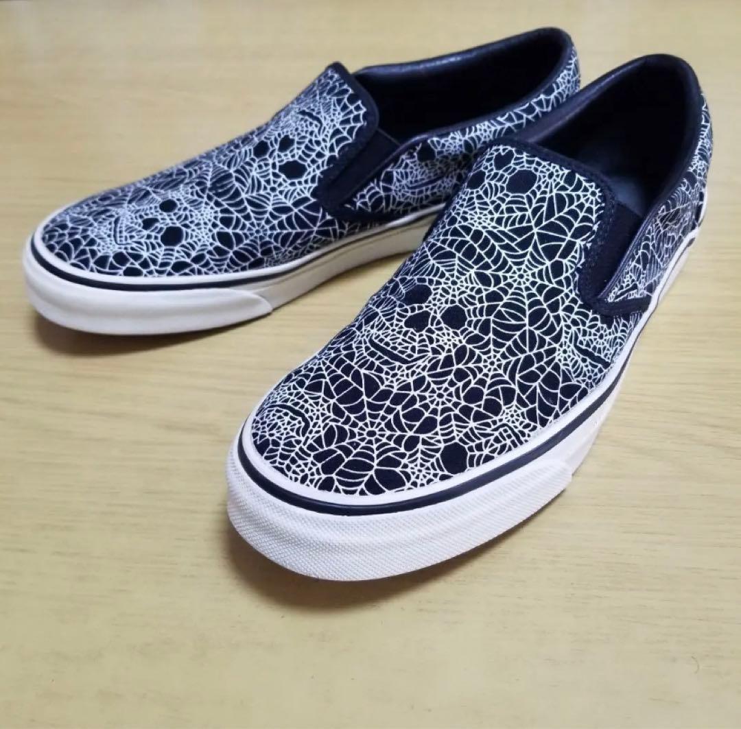 number nine 05SS ナンバーナイン エミリー期 スニーカースカル柄