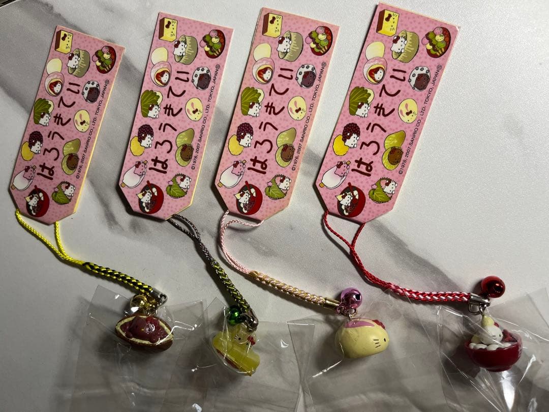 和菓子シリーズ キティ 根付け4個セット