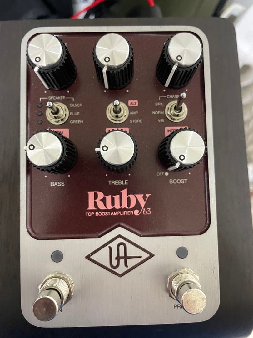 ギター UAFX RUBY 63 Amplifier