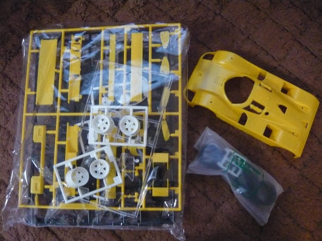 初版版 【初版品】ハセガワ模型1/24、マツダ767B、3チーム、3台