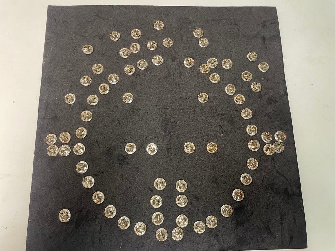 mr.children 20周年記念 ピンバッジ - メルカリ