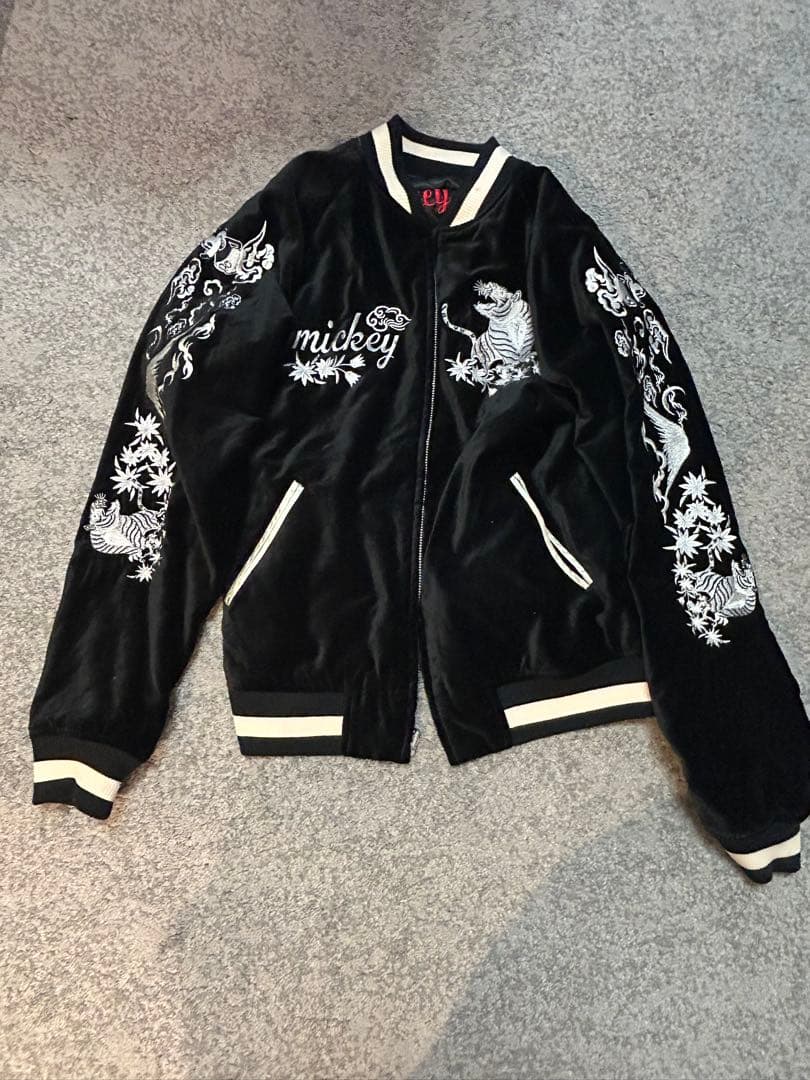 ミッキーマウス　リバーシブル　スカジャン L ディズニーdisney 刺繍 別珍