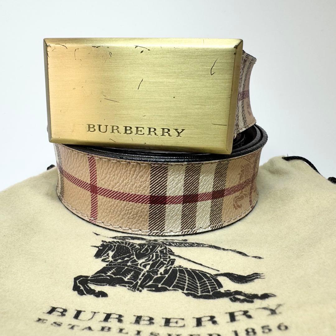 BURBERRY　ベルト　ノバチェック　シャドーホース　ゴールド金具　レザー BURBERRY】バーバリー ロゴ入ノバチェックゴールドバックルベルト