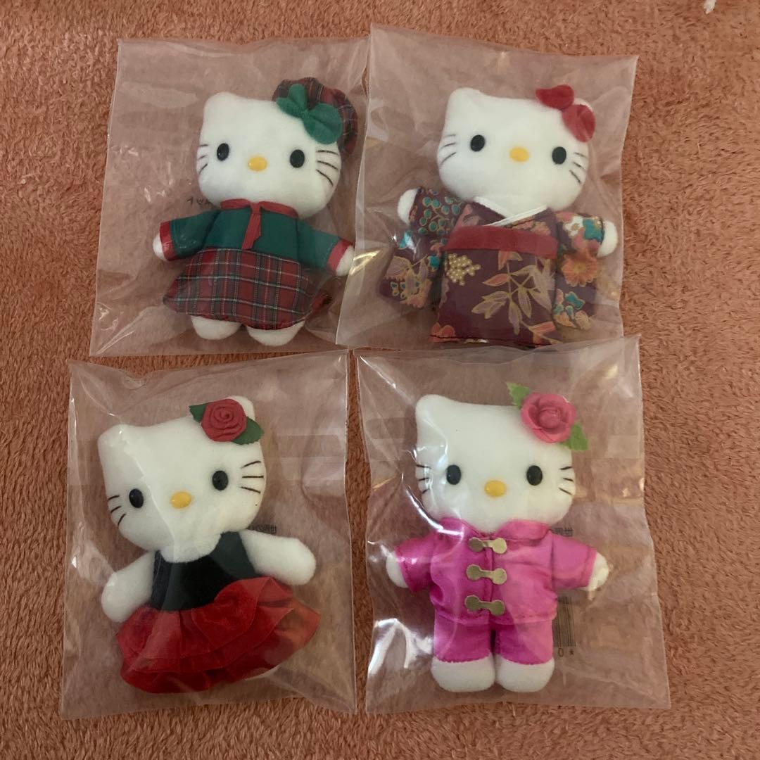 世界のハローキティマグネット 4体セット ハローキティ新幹線 ラバーマグネット Hello: 鉄道グッズ│DISCOVER