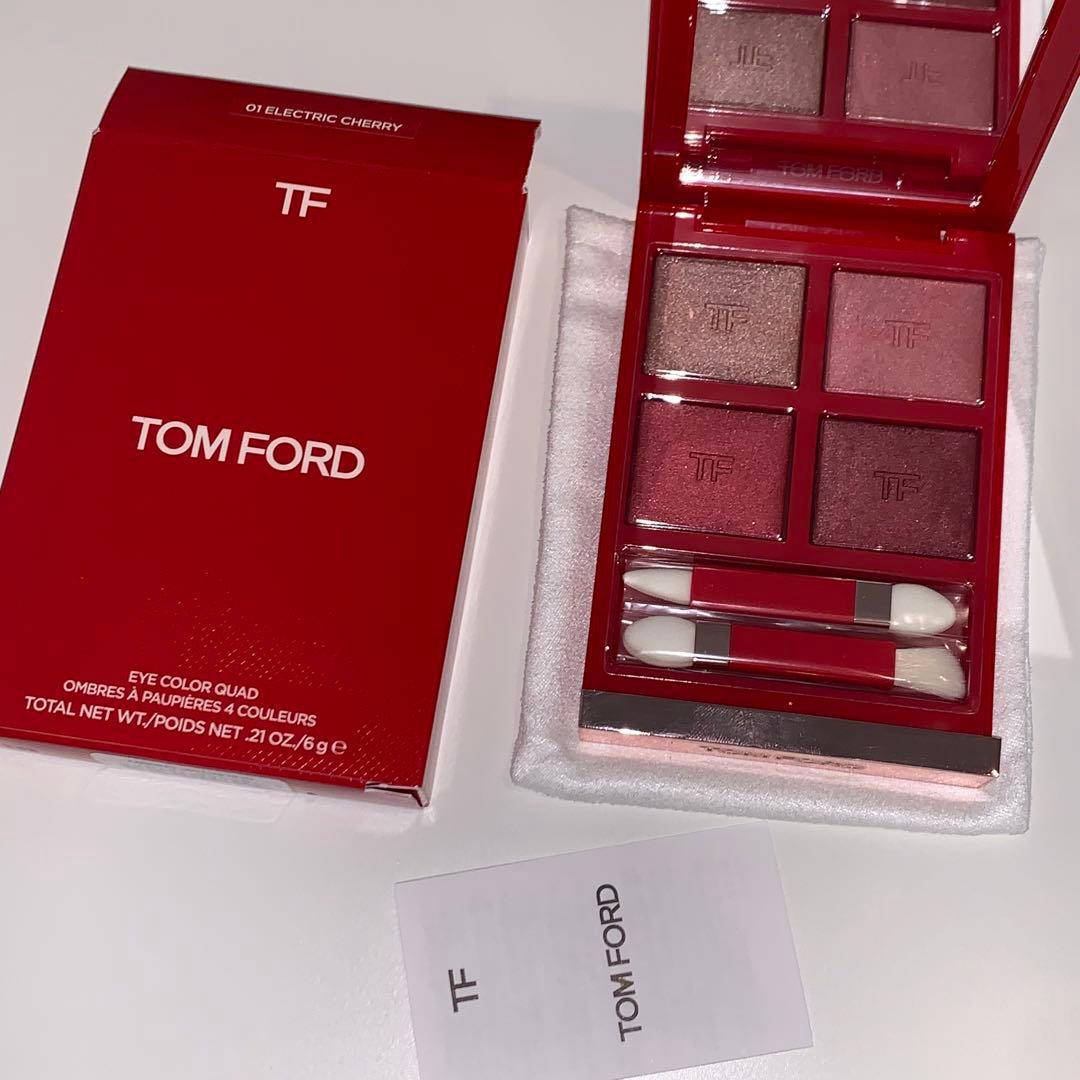 トム フォード ビューティ アイ カラー クォード エレクトリックチェリー