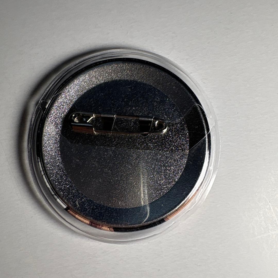 BLEACH グリムジョー 缶バッジ - メルカリ