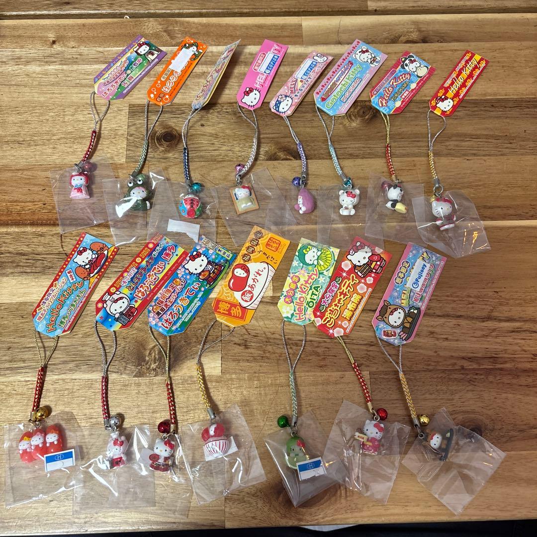 レアあり‼️ご当地　ハローキティ ストラップ 15個セット