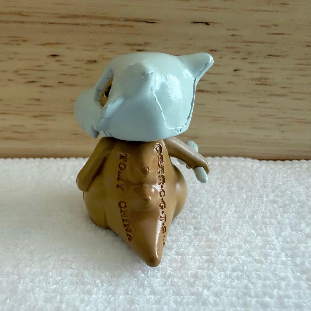 初期モンコレ カラカラ 骨付き ポケモン - メルカリ