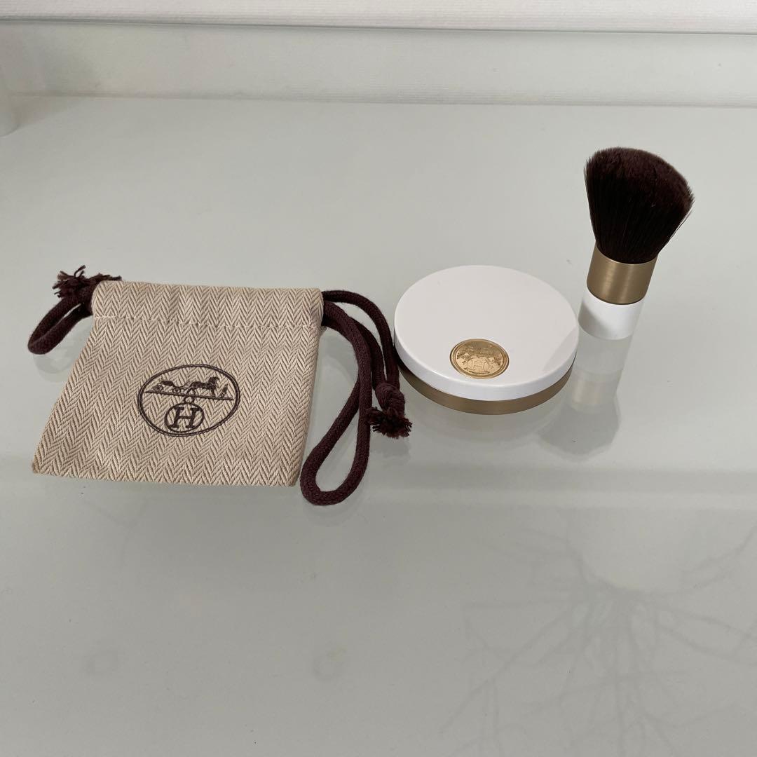 ローズ エルメス ファー ア ジュ プードル ソワイユーズ