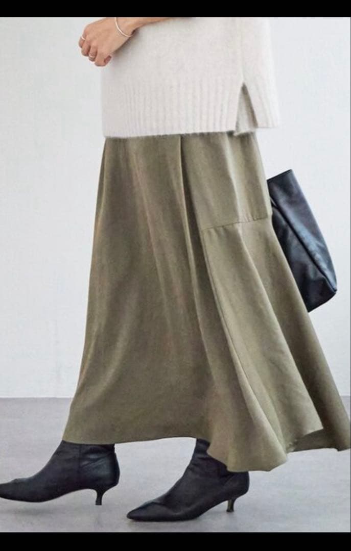 BEARDSLEY 25300円　バックマーメイドスカート