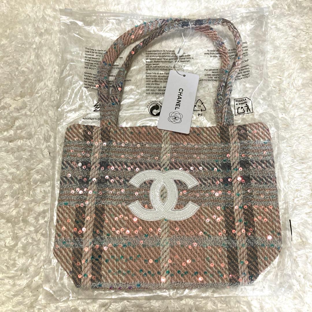 CHANEL ツイードトートバッグ　スパンコール　ピンク シャネル24年春夏新作バッグ、グラデーションツイードのフラップバッグ
