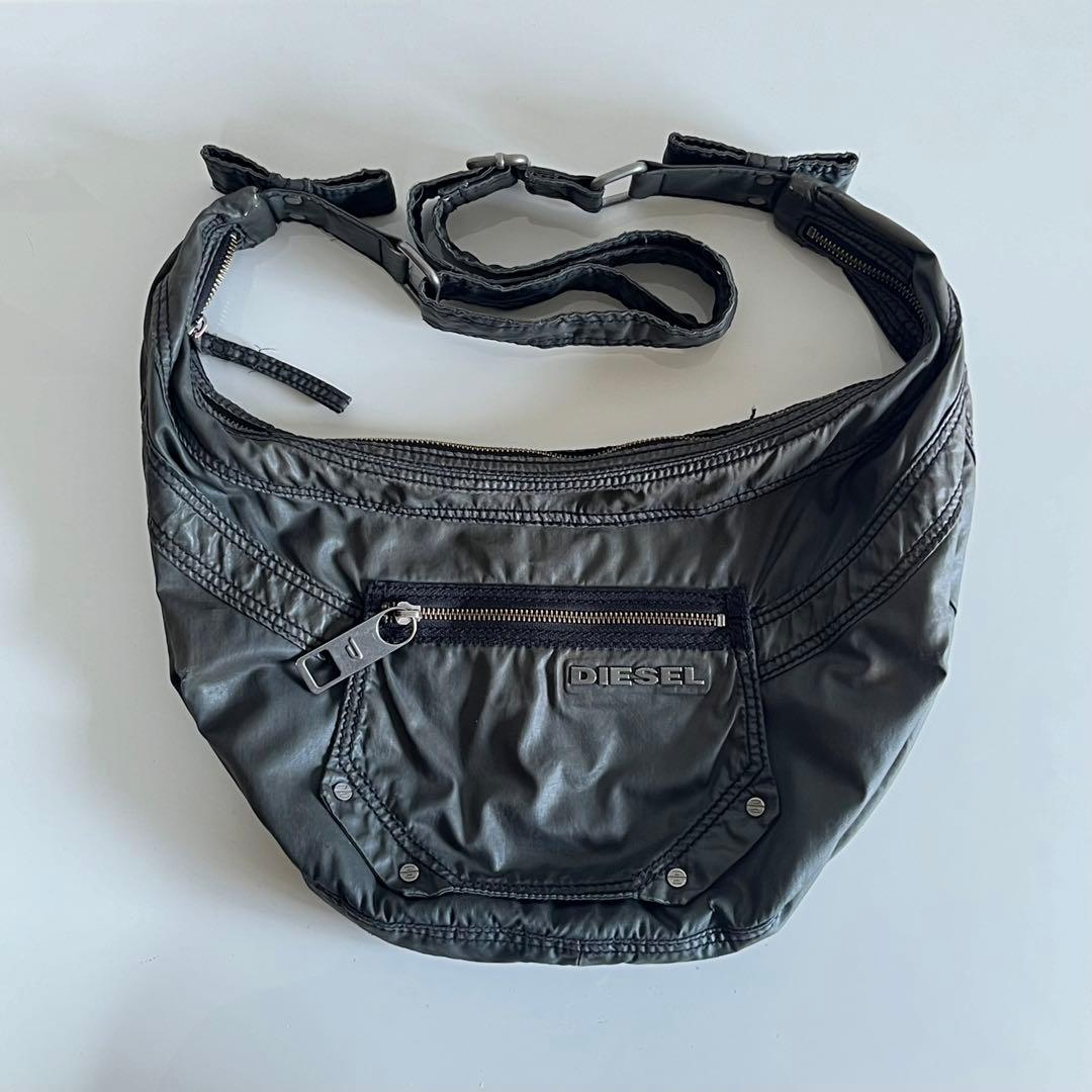 バッグ diesel shoulder bag half moon archive il_1080xN.6389443151_myqi.jpg