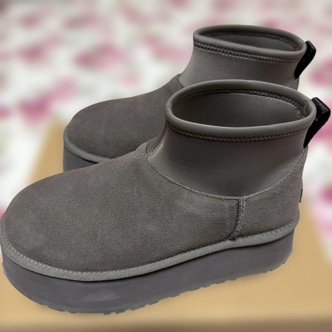 UGG ムートンスエードブーツ 厚底