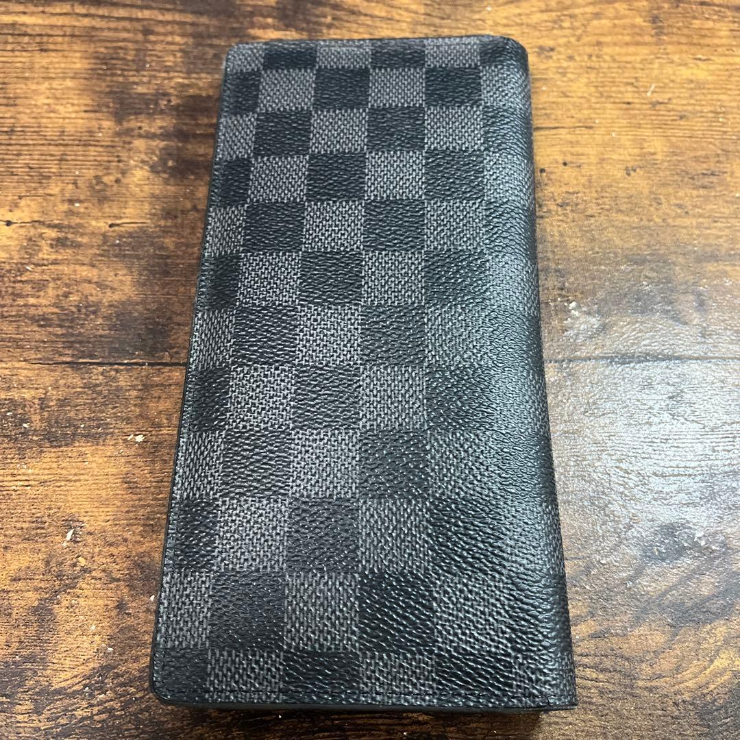 ぐ*ふ様 Louis Vuitton ダミエ・グラフィット 長財布