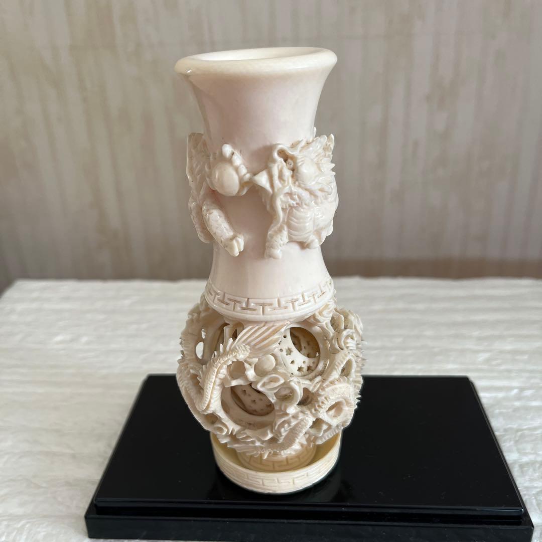 中国骨董　多層球象牙調のドラゴン彫刻花瓶 台湾故宮博物館象牙多層球土産用レプリカ - メルカリ
