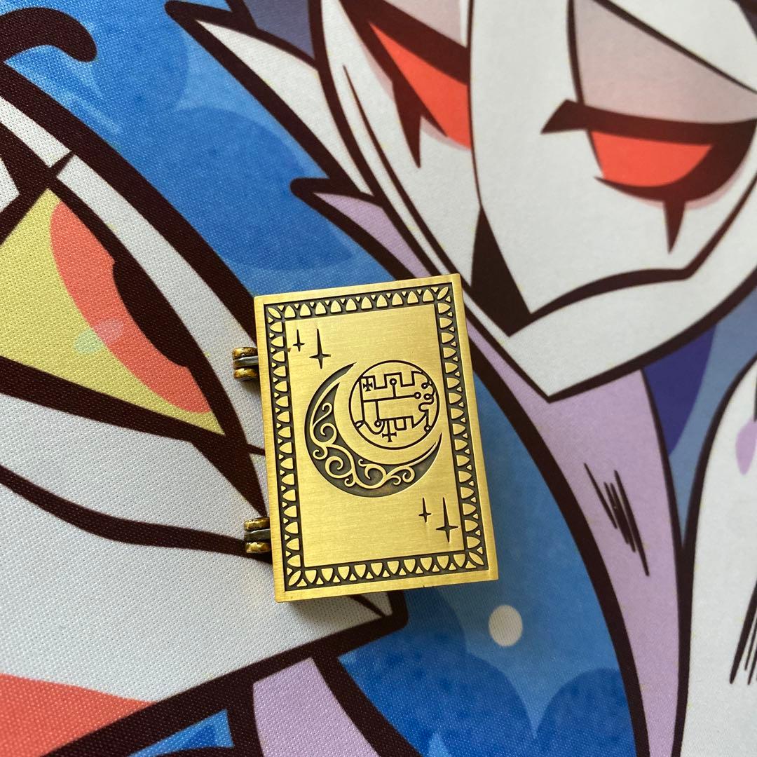 ヘルヴァボス ストラス ブリッツ ピンバッジ グリモワール 未使用