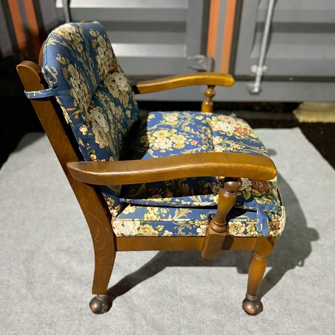 飛騨産業 キツツキ】花柄 木製アームチェア クラシックチェア①