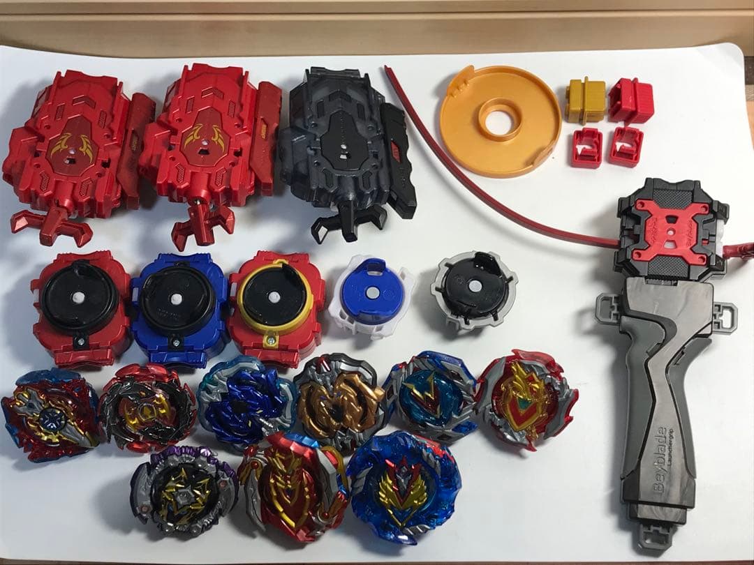 ベイブレード　まとめ売り　ランチャー 楽天市場】【新品】ホールドランチャー同梱のスターター BEYBLADE X