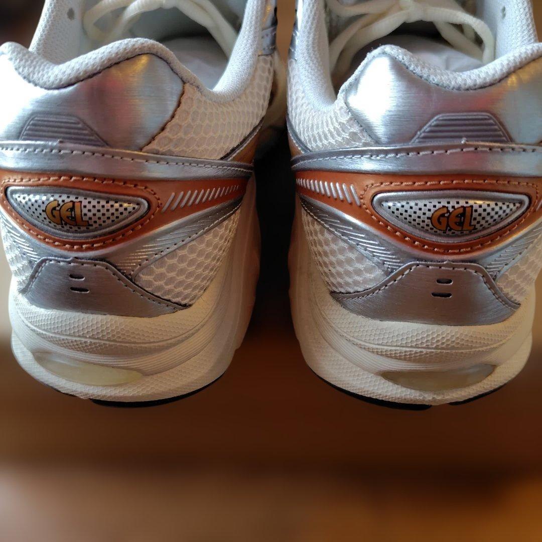 靴 ASICS atmos Exclusive GT-2160 \"Medalist\"