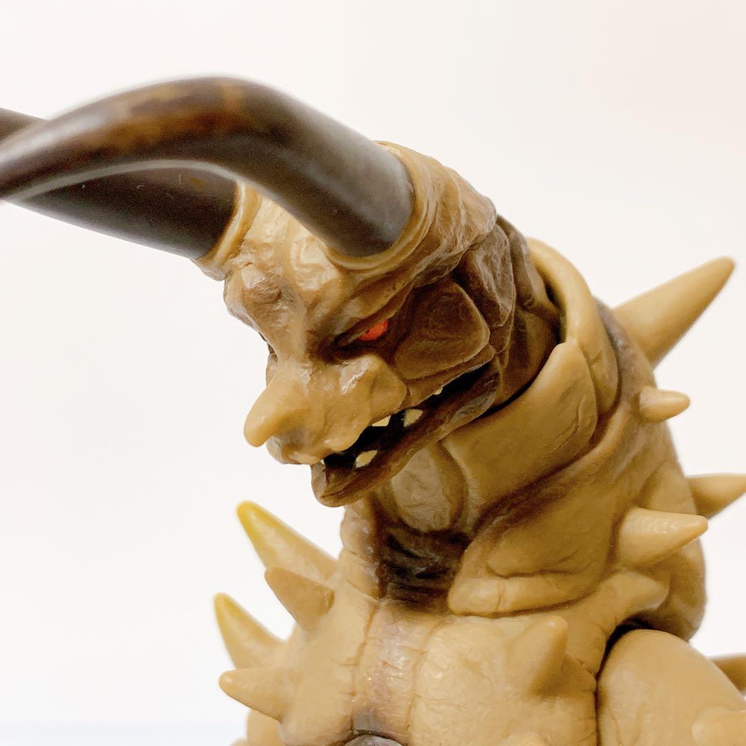 ツインテール＆グドン｜バンダイ 旧ウルトラ怪獣シリーズ - メルカリ