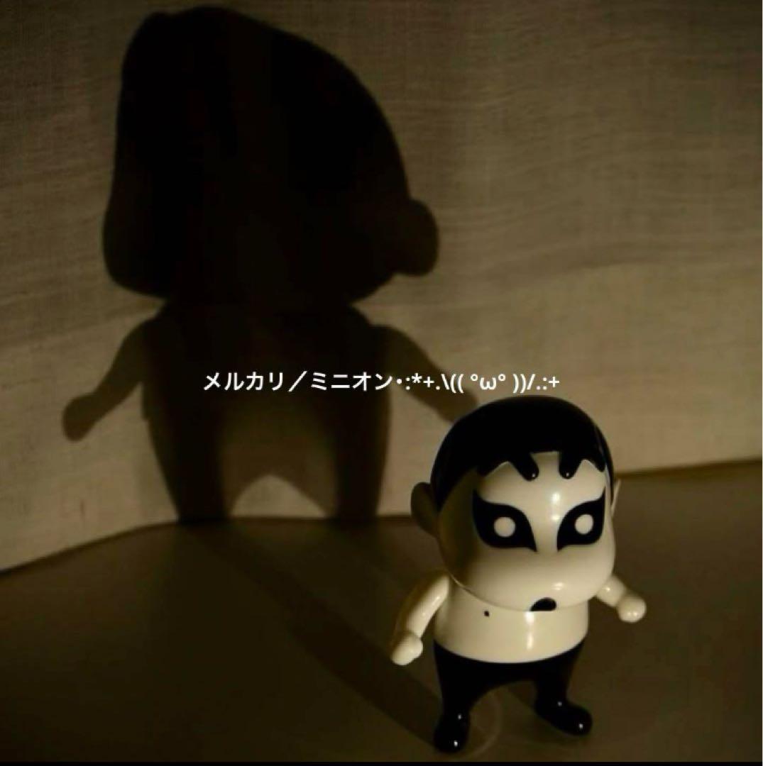 世界限定30体 クレヨンしんちゃん パンクドランカーズ アイツ 蓄光