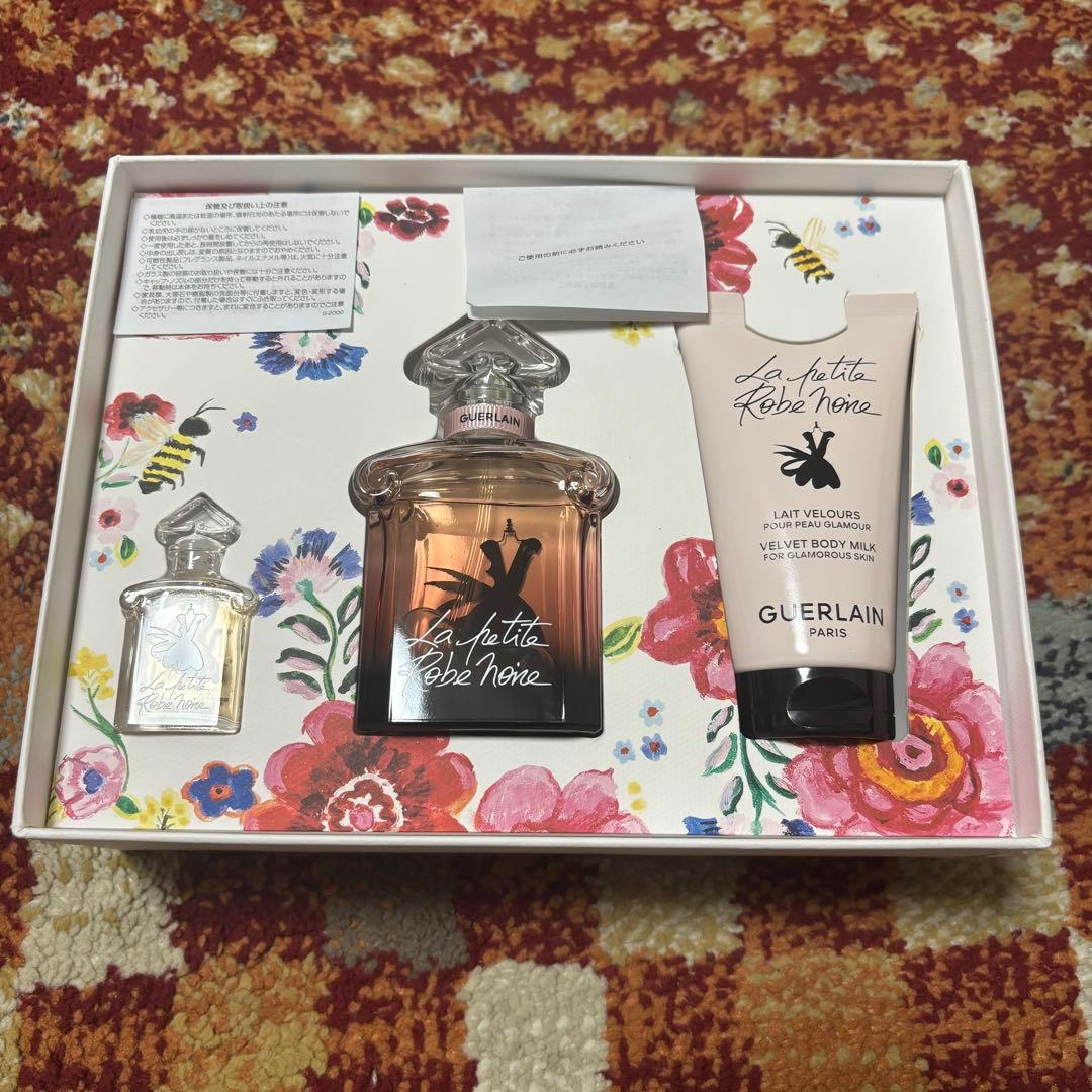 新品 未使用 GUERLAINラプティット ローブノワール コフレ