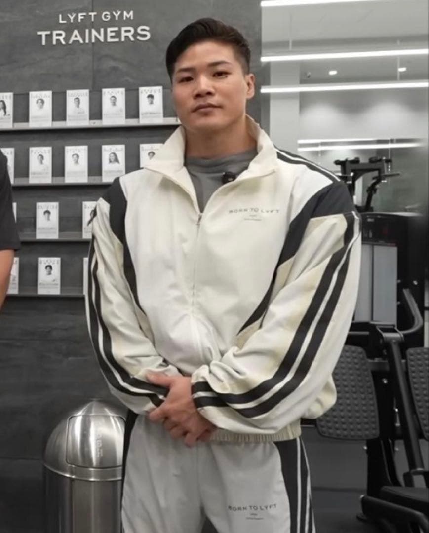 完売品】LYFTトラックジャケット上 S ホワイト - メルカリ